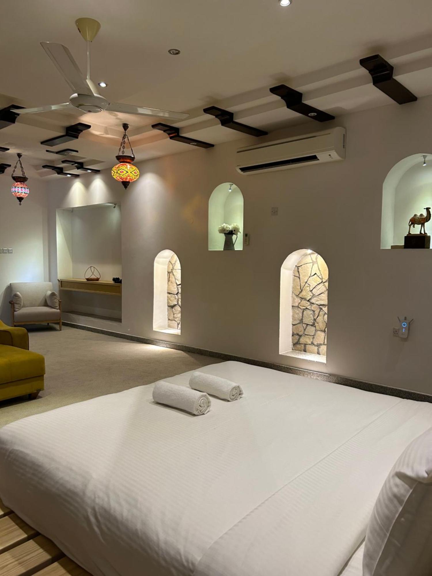 Valley Cliff Inn Назва Экстерьер фото